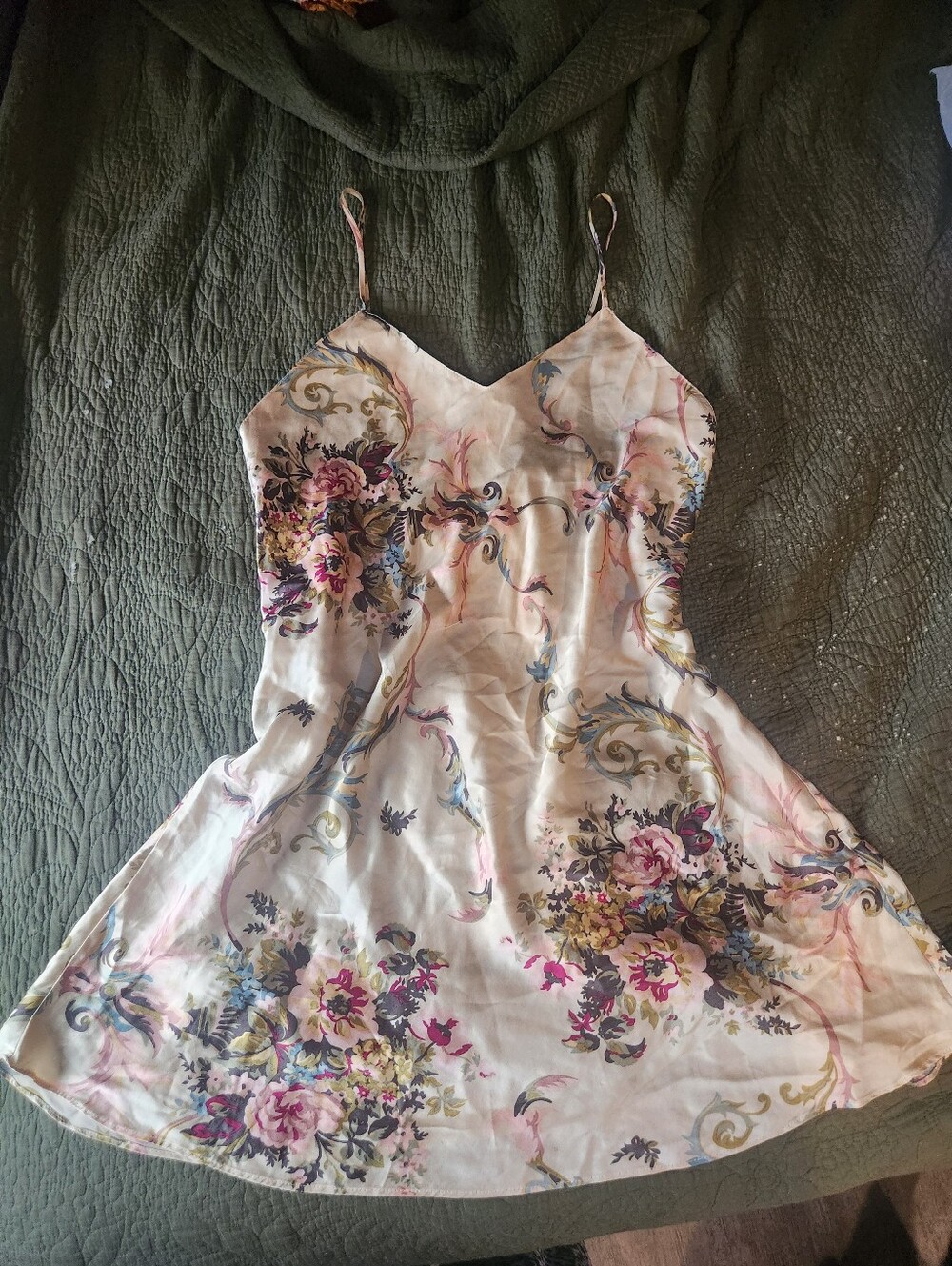 Vintage Victoria's Secret Gold Label 100% Silk Floral Slip Nightgown Bias Cut L